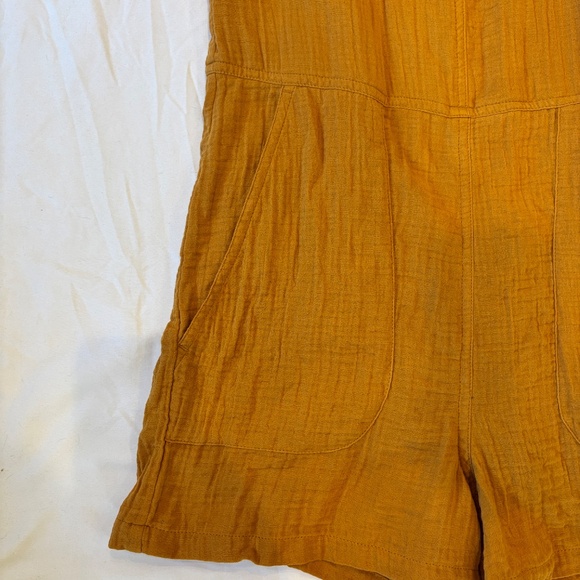 Jetty Women’s Mustard Yellow Sleeveless Romper XS – Pockets, Back Zipper, Casual - Picture 3 of 8